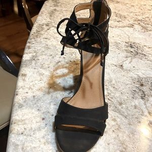 Sexy black wedges with zipper back and fun cut outs on the side